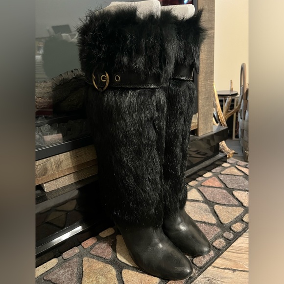 Frye Ava Rabbit Fur Leather Heeled Boot in Black - Picture 5 of 6
